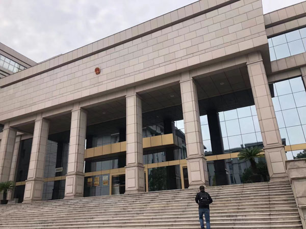 詐騙罪和盜竊罪如何區分？上海虹口律師以案說法為您解答