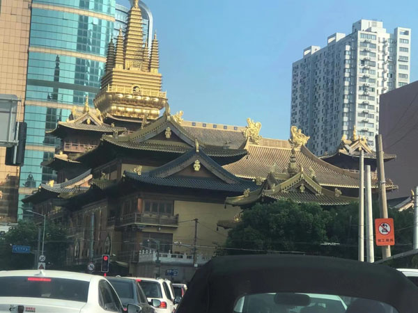 虹口律師為您講解高息借貸行為是否屬于非法經營