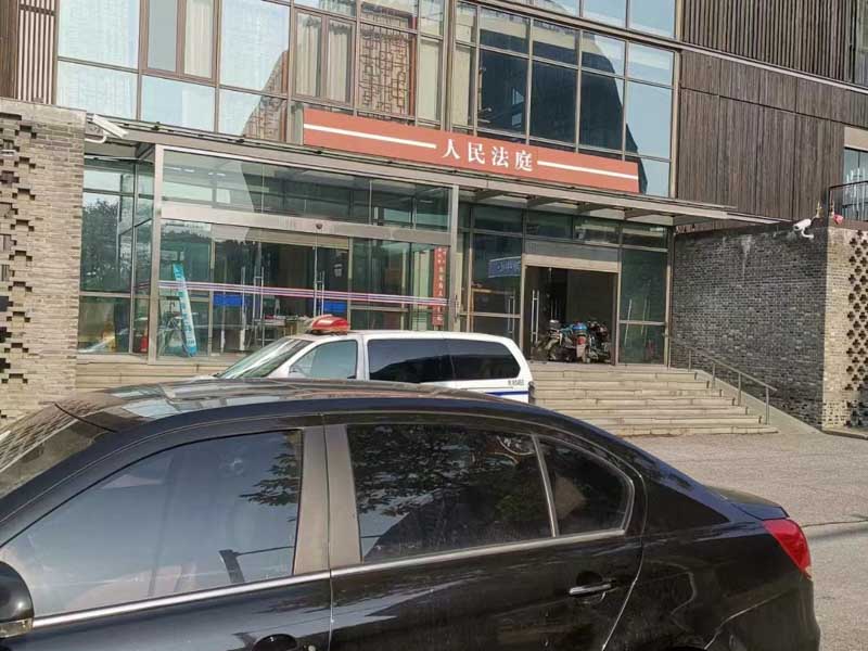 出賣人死亡后是否繼續履行房屋買賣合同？上海房產糾紛律師來回答