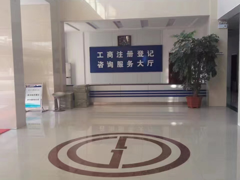 非法運(yùn)營(yíng)公交車搶客是犯罪嗎？上海律師咨詢網(wǎng)講完您就明白啦