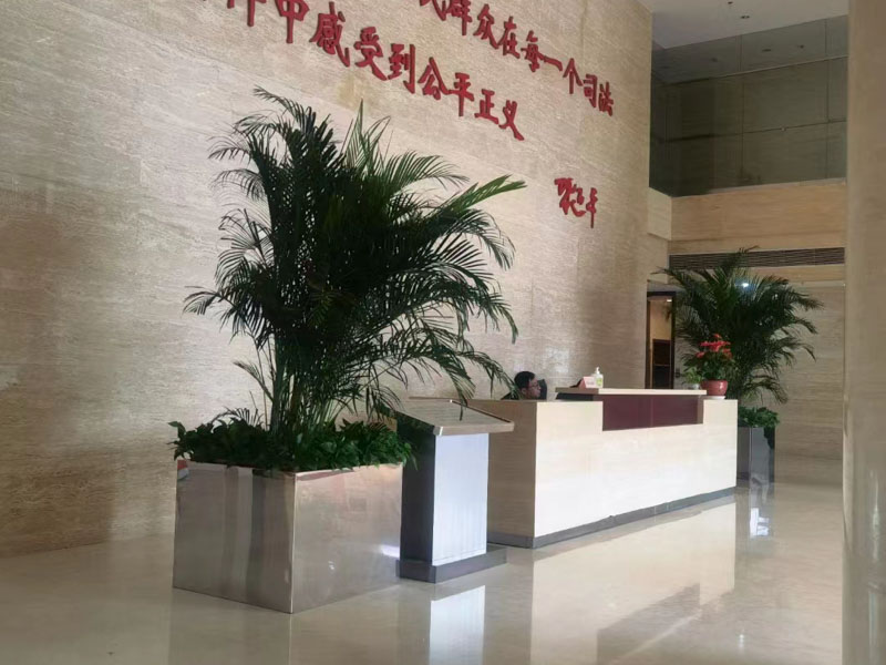 請求用人單位支付社會保險待遇差額是否受理？上海律師事務所告訴您