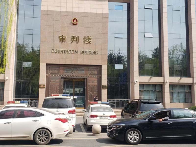 上海律師咨詢來講講城鎮(zhèn)居民在農(nóng)村購買私有房屋需要注意哪些問題